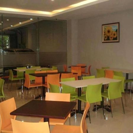 Dpalma Hotel Бандунг Екстериор снимка