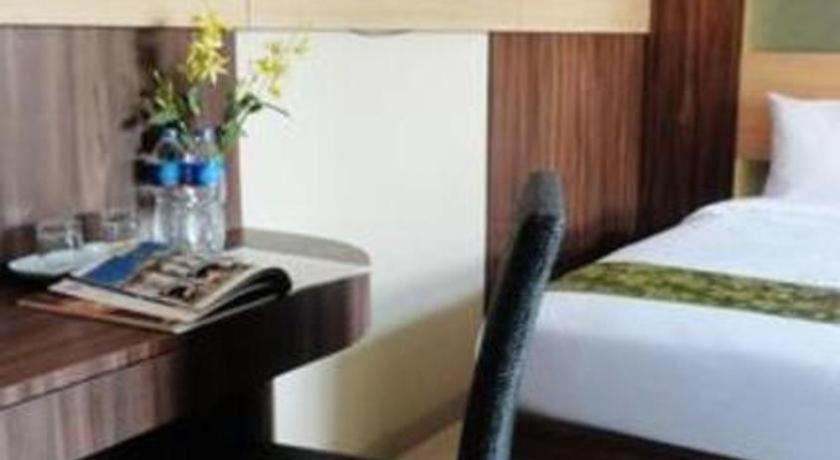 Dpalma Hotel Бандунг Екстериор снимка